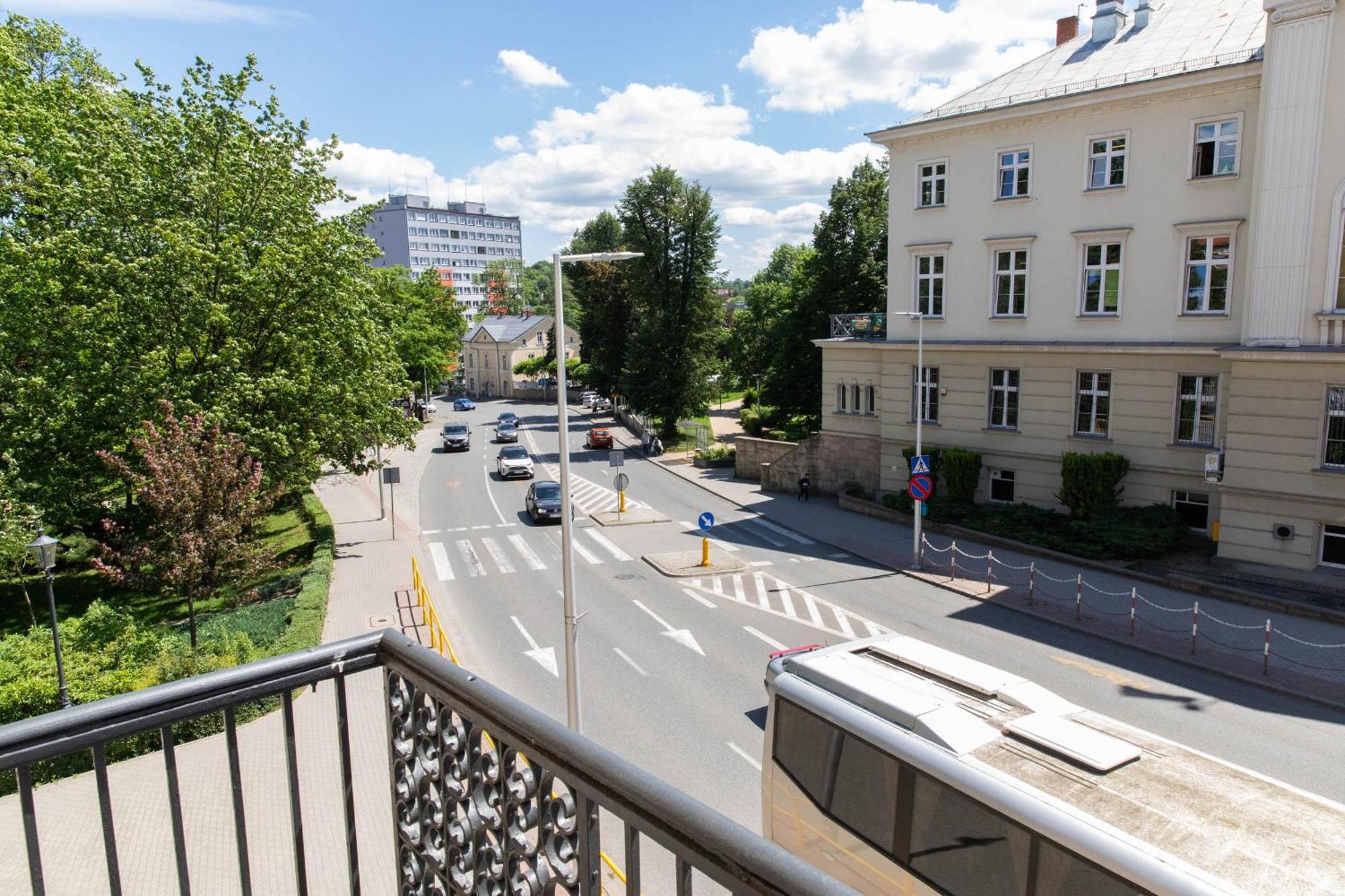 Апартаменти Apartament Old Town Premium Z Balkonem Клодзько Екстер'єр фото